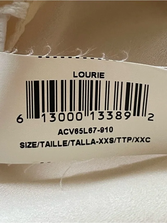 BCBG Max Azria Lourie V Neck Flutter Sleeve Feminine Tiered Summer Dress - Picture 10 of 13